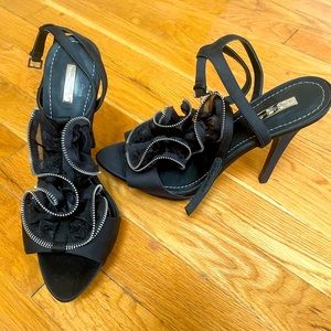 Report Signature Women’s Black Satin Ruffled Stilettos- Size 9